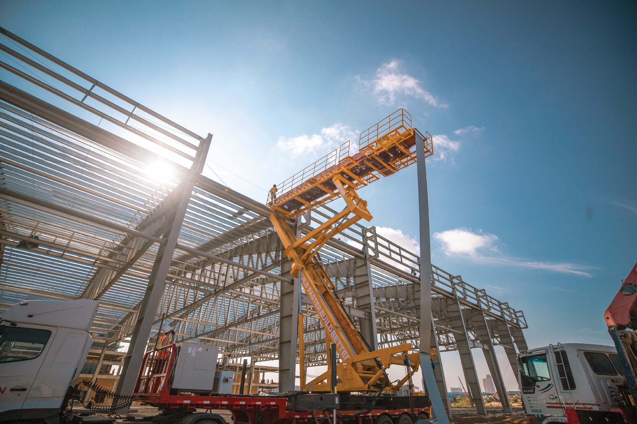 Establishment of Cambodia’s First Steel Structure Factory, Fuxin.